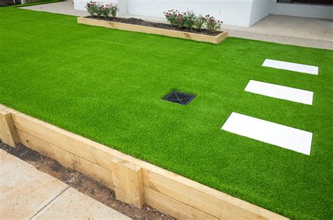 Choosing The Right Type Of Artificial Turf For Grass Conversion