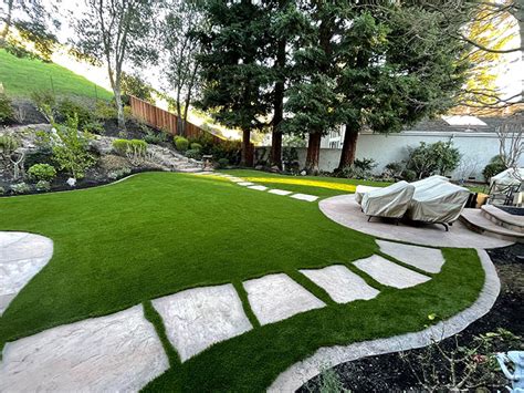 How To Design Family-Friendly Spaces With Artificial Turf